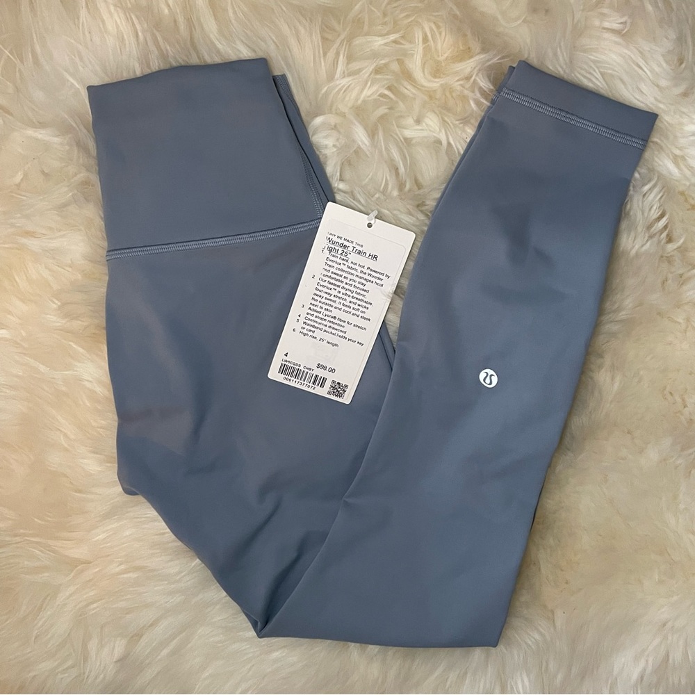 NWT Wunder Train 25” Chambray